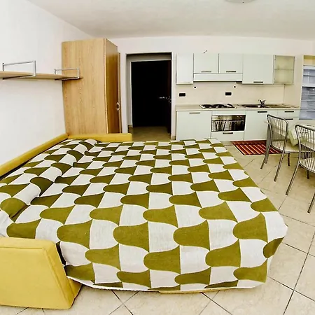 In Castellaro With Terrace Apartmán