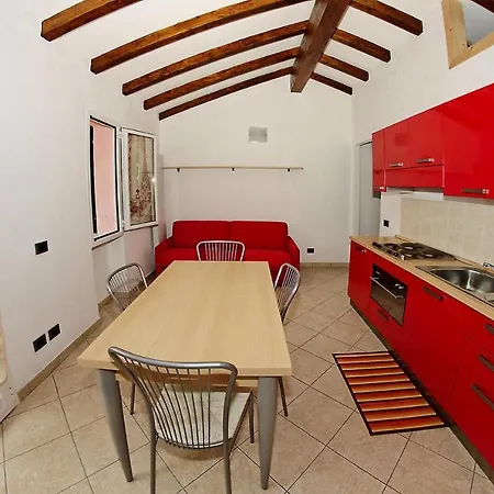 In Castellaro With Terrace Ranzo-Borgo