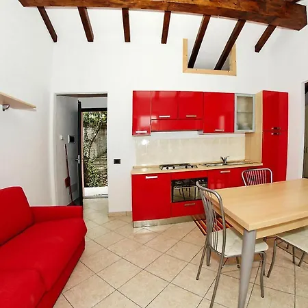 In Castellaro With Terrace Apartmán Ranzo-Borgo